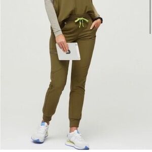 Figs High Waisted Zamora Jogger Scrub Pants - Martini Olive - XS Tall
